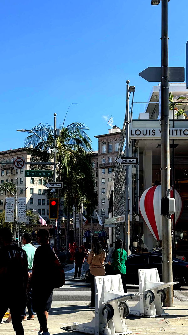 realhaylujan image ~ Altpins