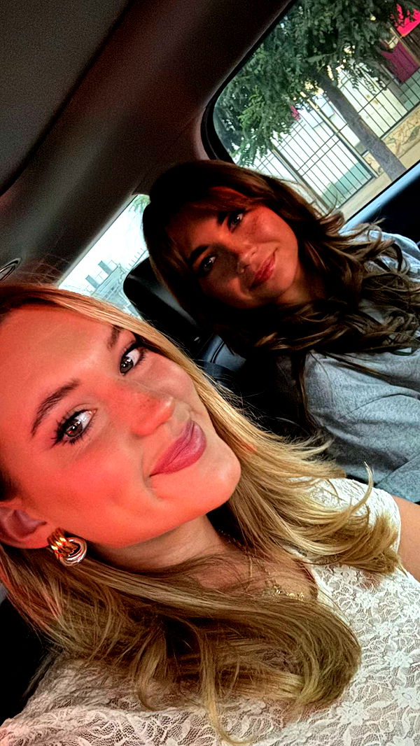 realhaylujan image ~ Altpins