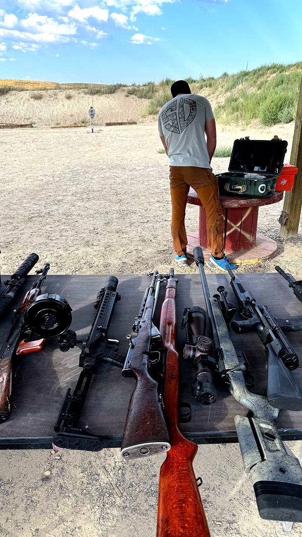 realhaylujan image ~ Altpins