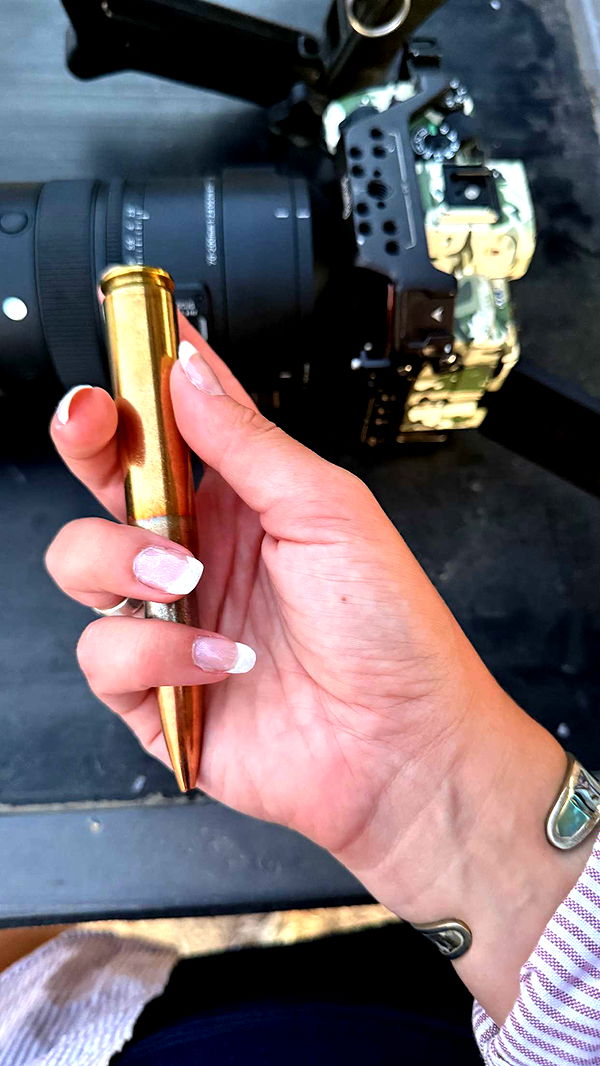 realhaylujan image ~ Altpins