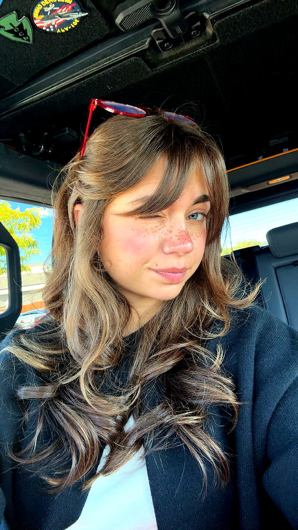 realhaylujan image ~ Altpins