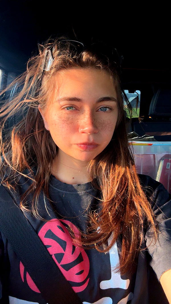 realhaylujan image ~ Altpins