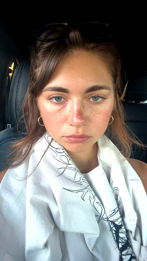 realhaylujan image ~ Altpins