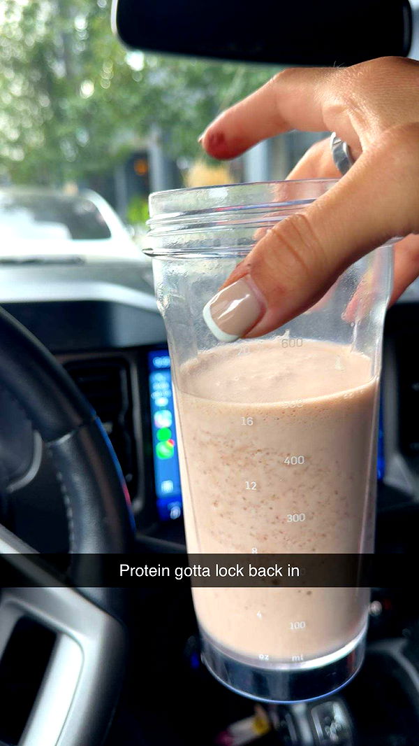 realhaylujan image ~ Altpins