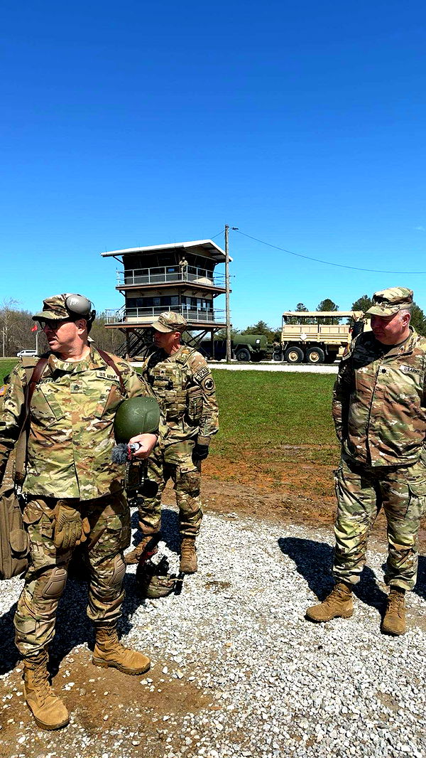 realhaylujan image ~ Altpins