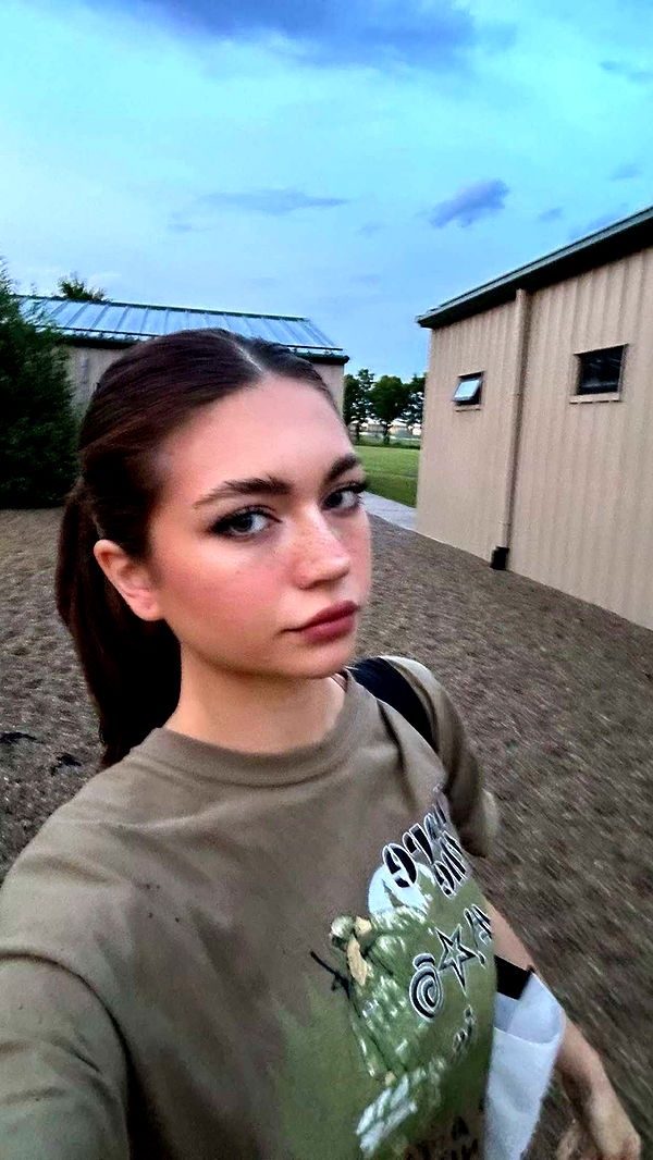 realhaylujan image ~ Altpins