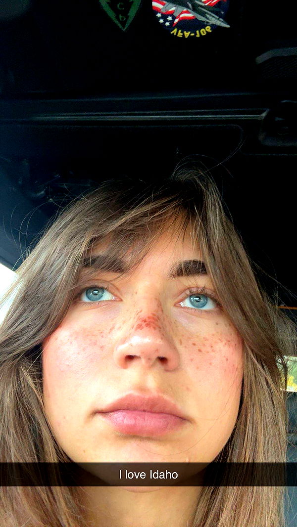 realhaylujan image ~ Altpins