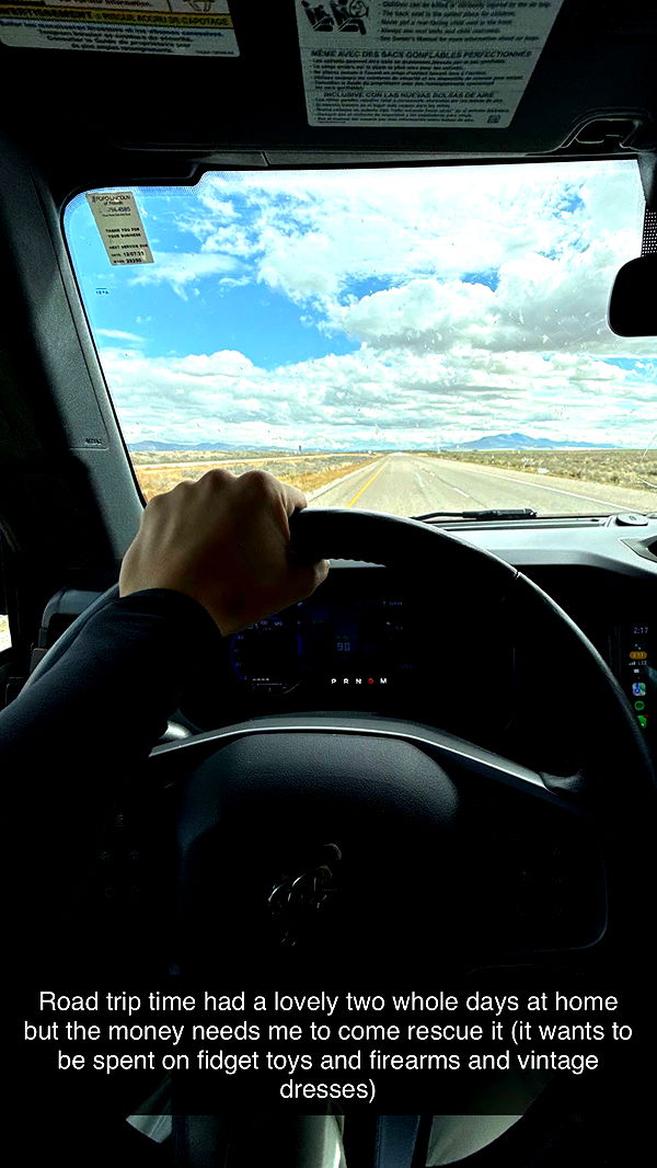 realhaylujan image ~ Altpins