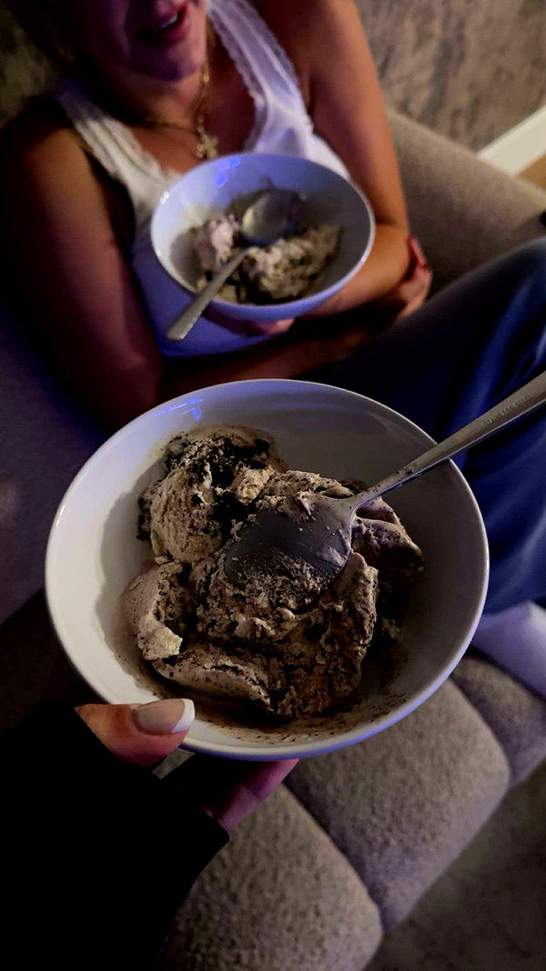 realhaylujan image ~ Altpins