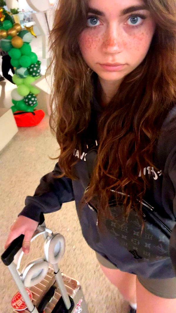 realhaylujan image ~ Altpins