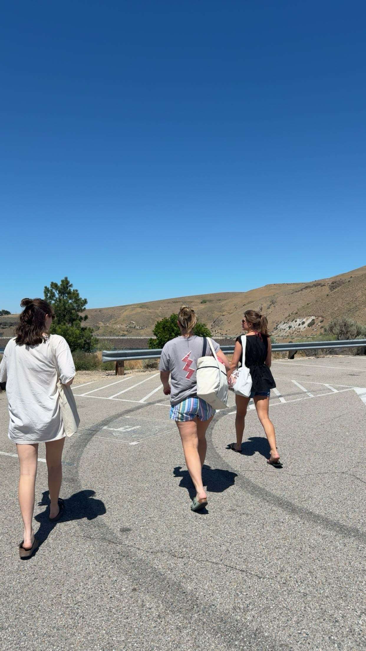 realhaylujan snapchat image archive image