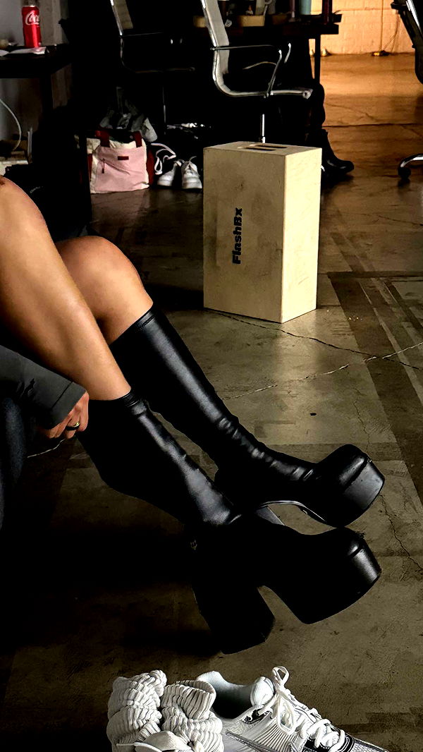 realhaylujan image ~ Altpins