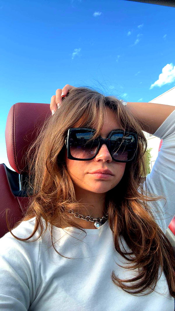 realhaylujan image ~ Altpins