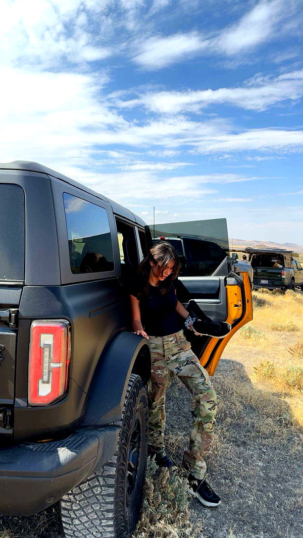 realhaylujan image ~ Altpins