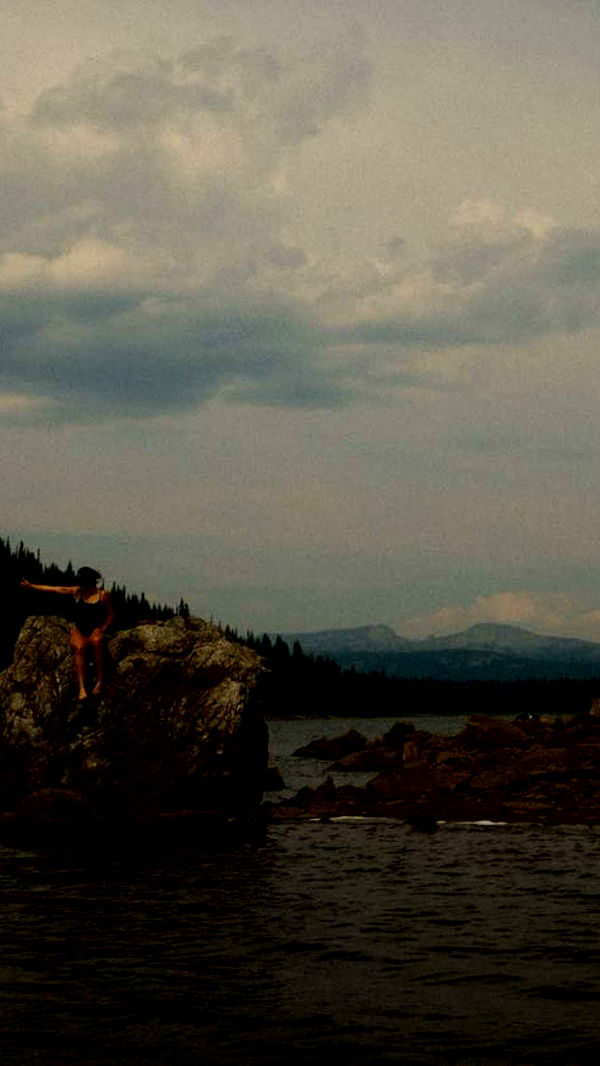 realhaylujan image ~ Altpins