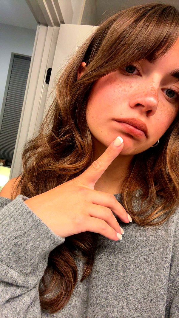 realhaylujan image ~ Altpins