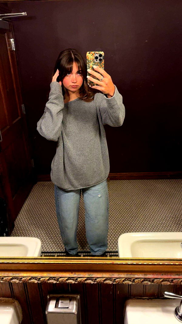 realhaylujan image ~ Altpins