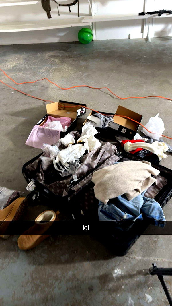 realhaylujan image ~ Altpins