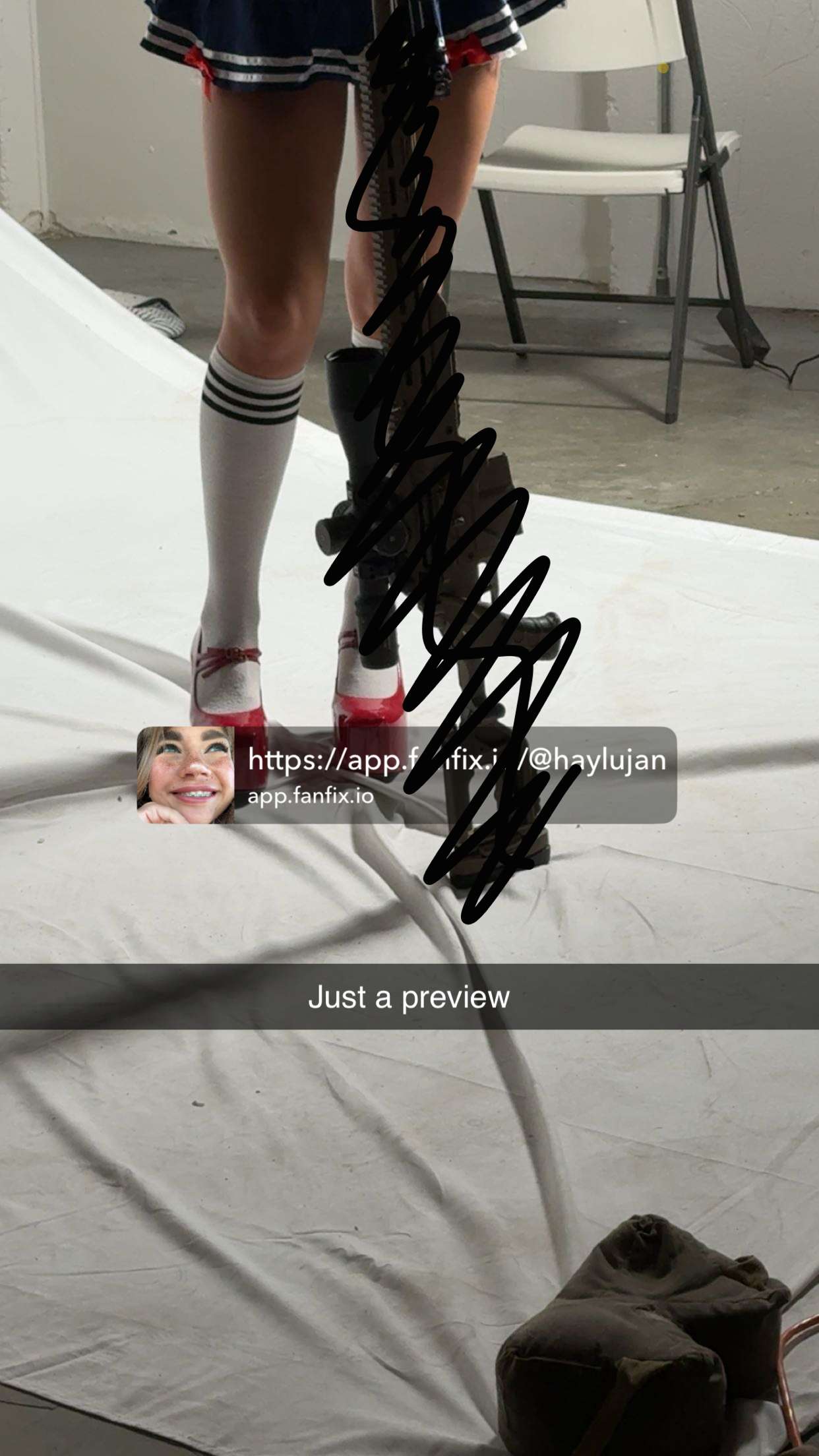 realhaylujan snapchat image archive image