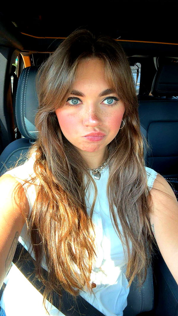 realhaylujan image ~ Altpins