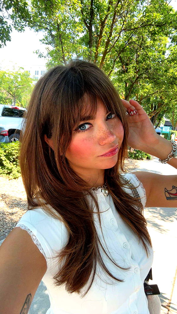 realhaylujan image ~ Altpins