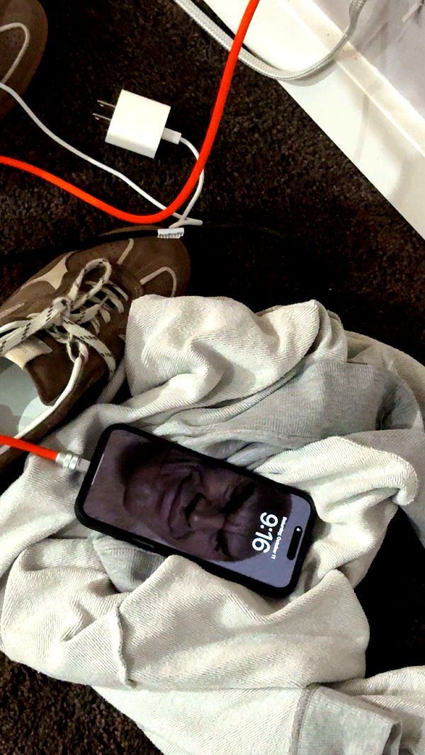 realhaylujan image ~ Altpins