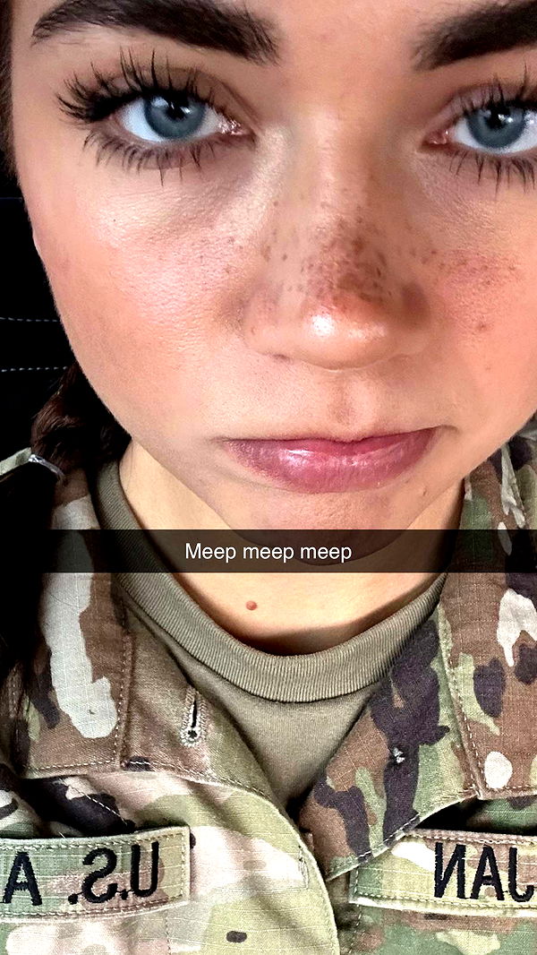 realhaylujan image ~ Altpins