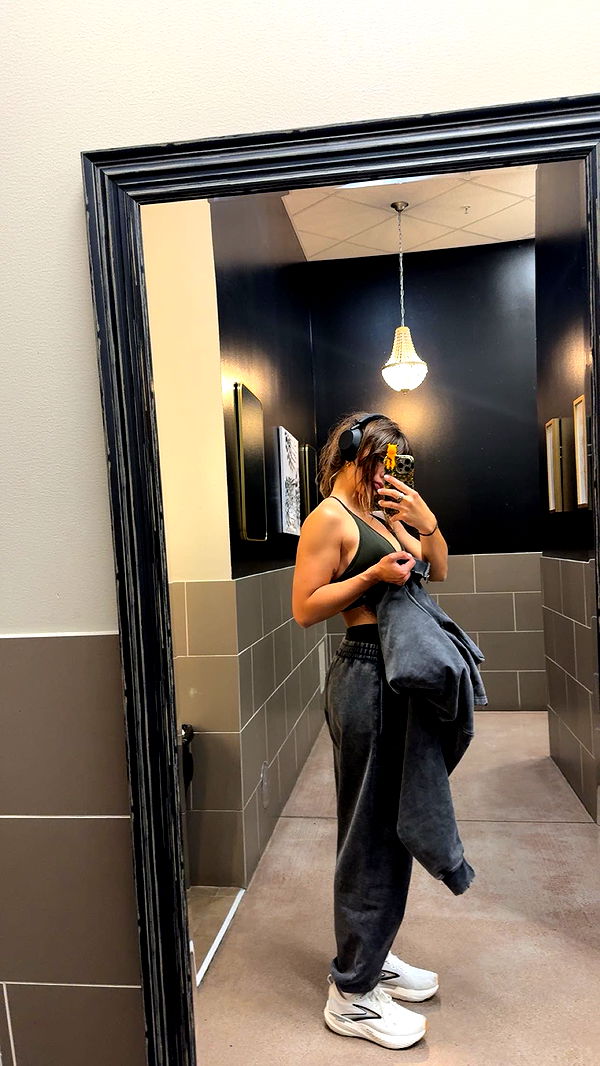 realhaylujan image ~ Altpins