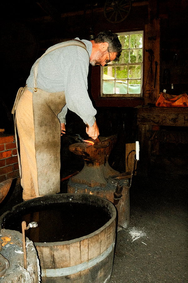 realhaylujan image ~ Altpins