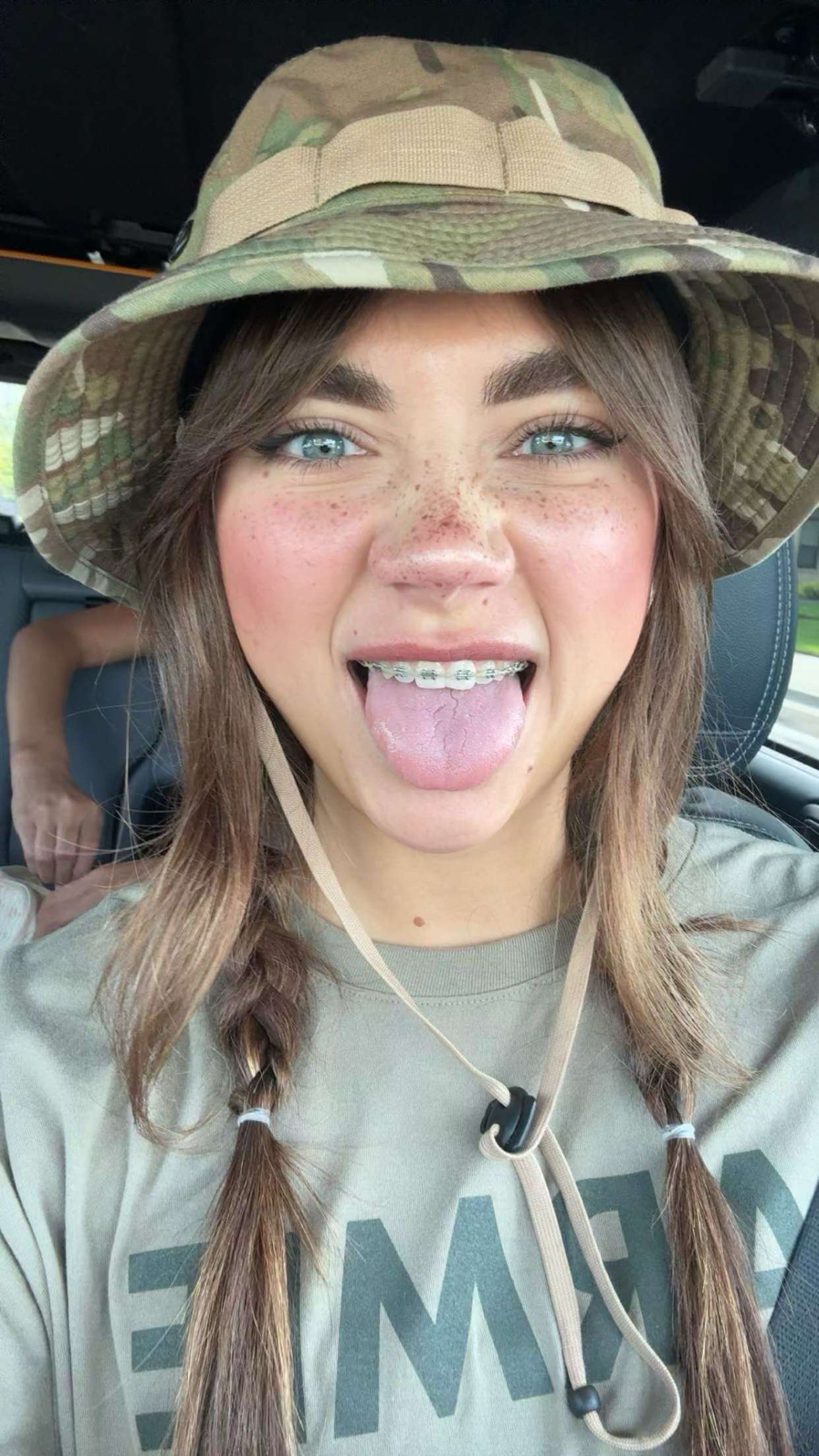 realhaylujan snapchat image archive image