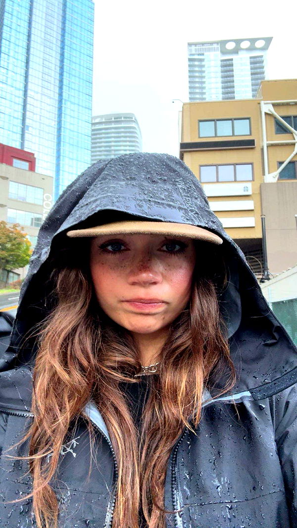 realhaylujan image ~ Altpins