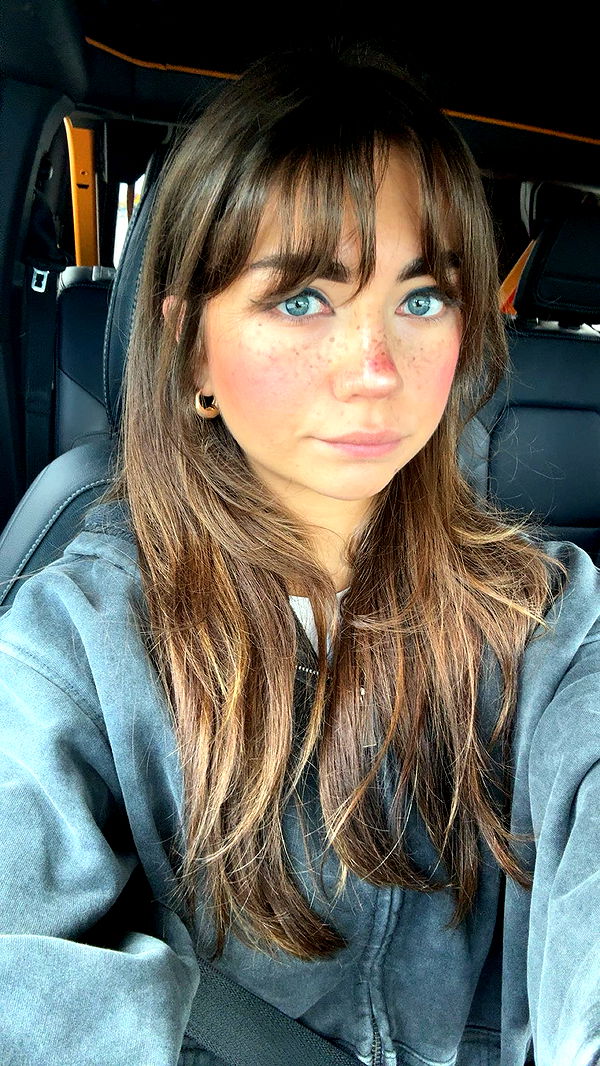 realhaylujan image ~ Altpins