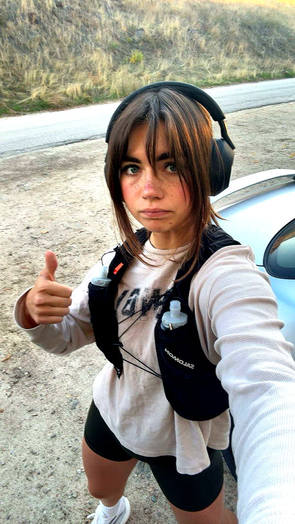 realhaylujan image ~ Altpins