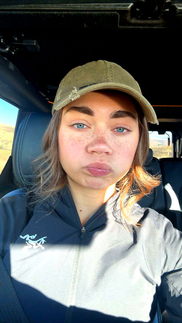 realhaylujan image ~ Altpins