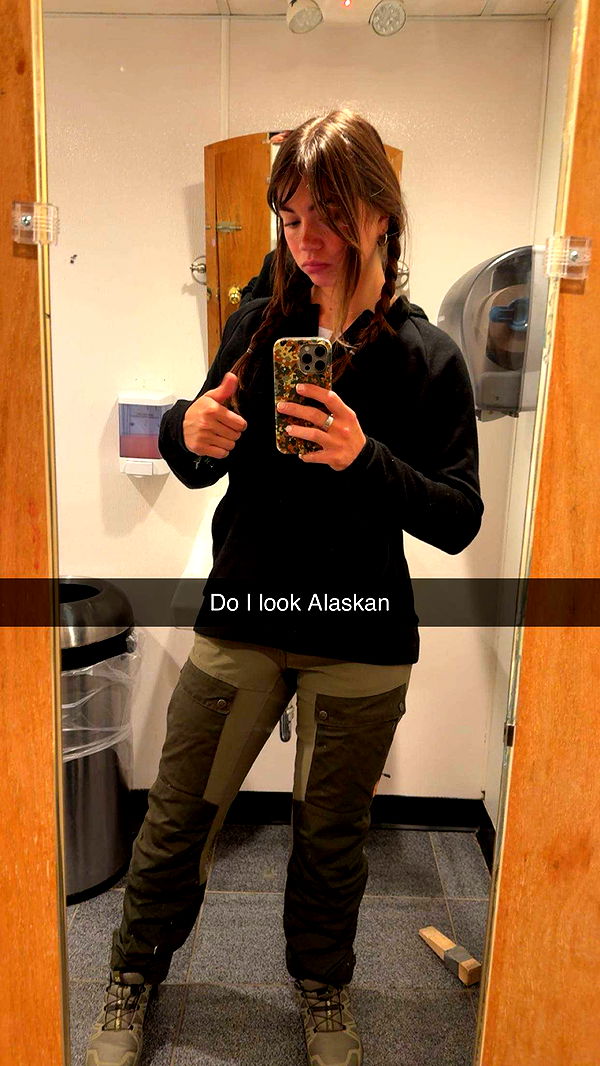 realhaylujan image ~ Altpins