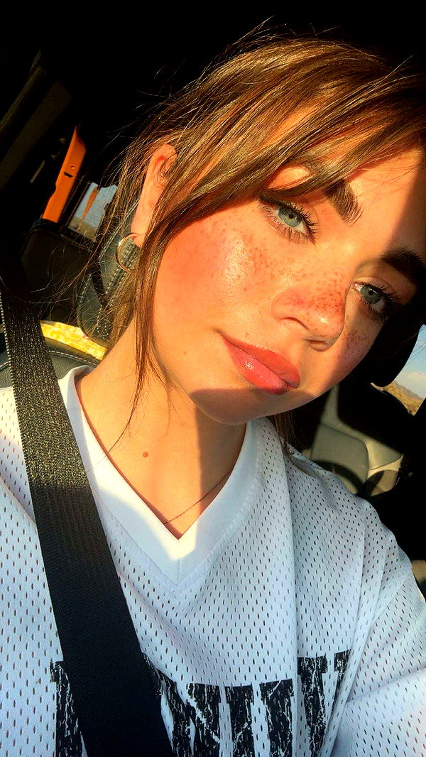 realhaylujan image ~ Altpins