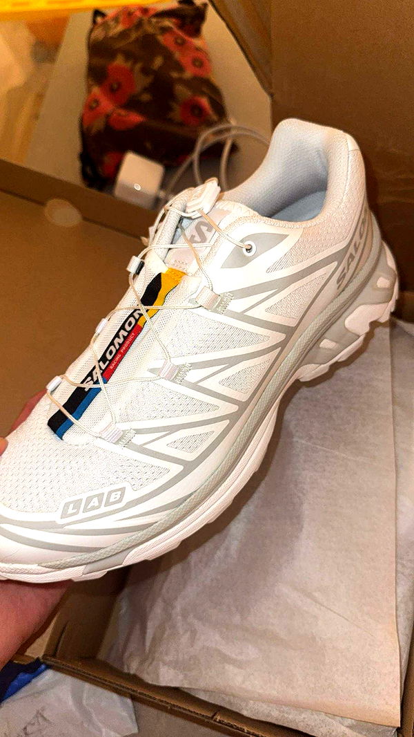 realhaylujan image ~ Altpins