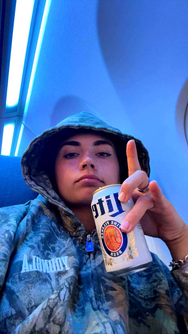 realhaylujan image ~ Altpins