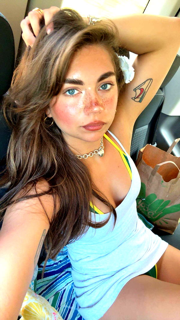 realhaylujan image ~ Altpins