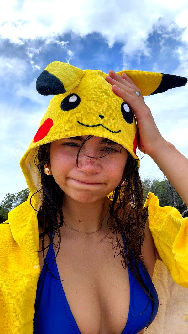 realhaylujan image ~ Altpins