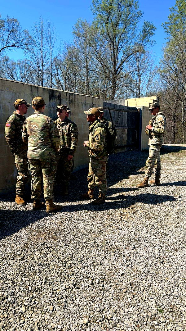 realhaylujan image ~ Altpins