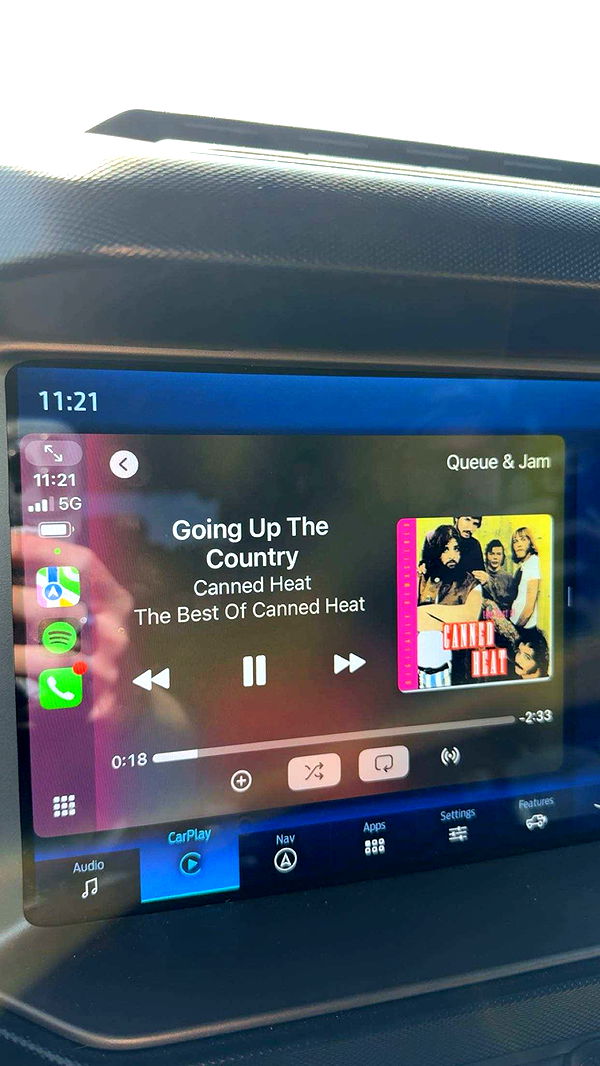 realhaylujan image ~ Altpins