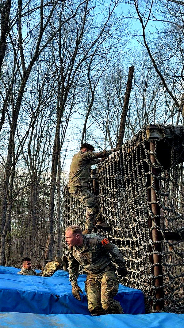 realhaylujan image ~ Altpins