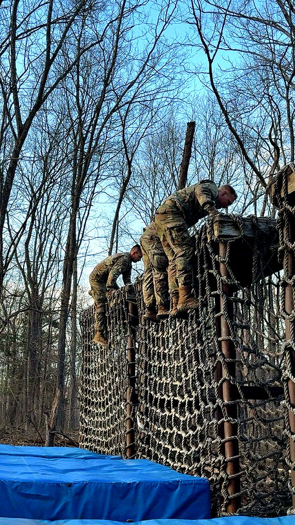 realhaylujan image ~ Altpins