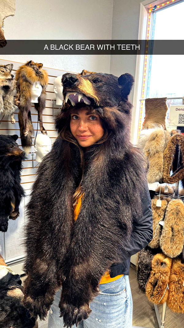 realhaylujan image ~ Altpins