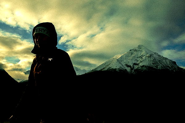 realhaylujan image ~ Altpins