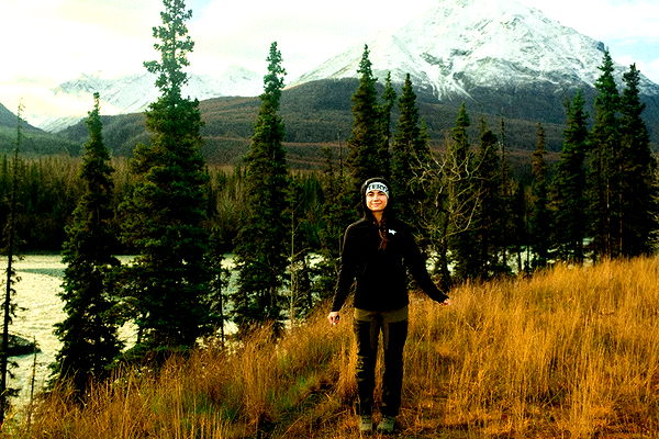 realhaylujan image ~ Altpins