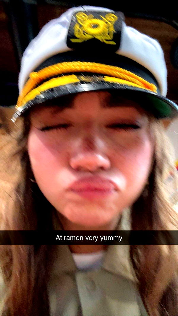 realhaylujan image ~ Altpins