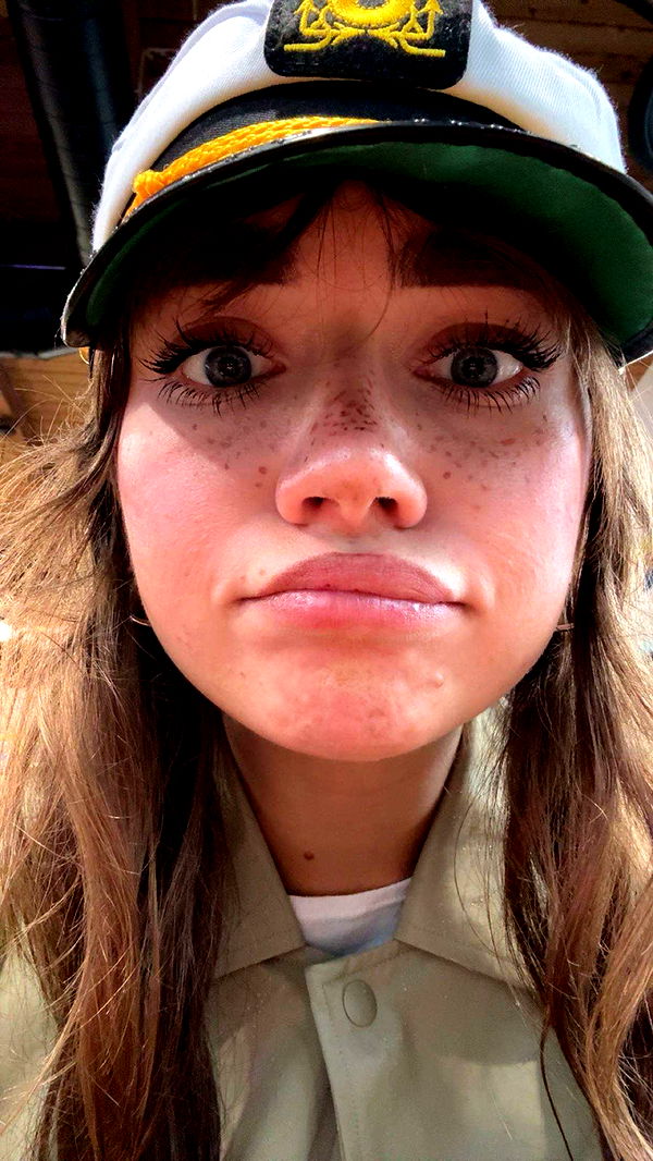 realhaylujan image ~ Altpins