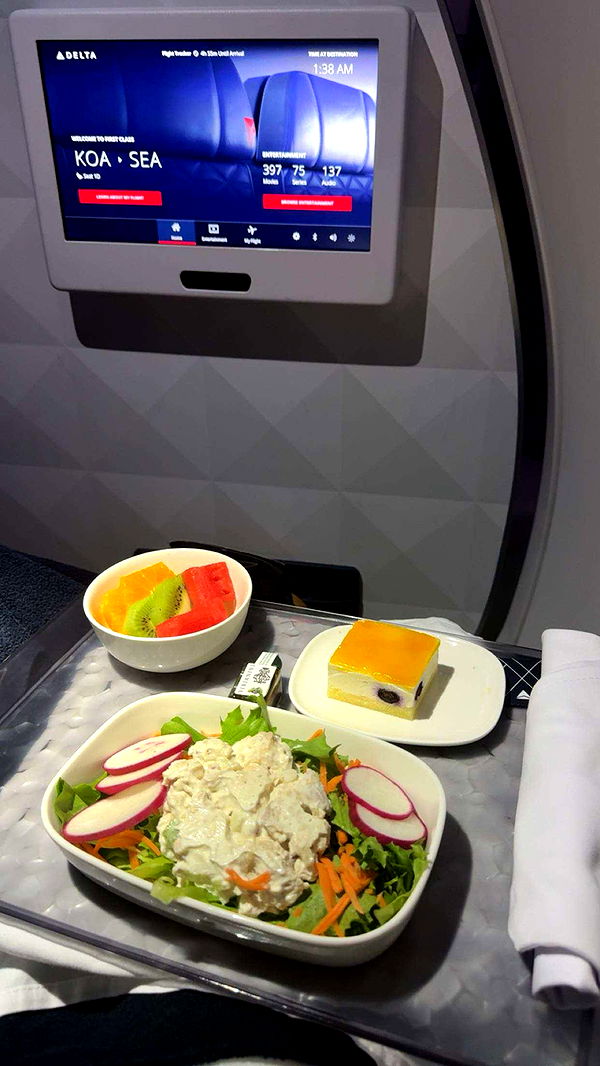 realhaylujan image ~ Altpins